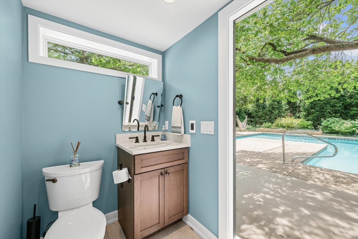 1137 Locust Road