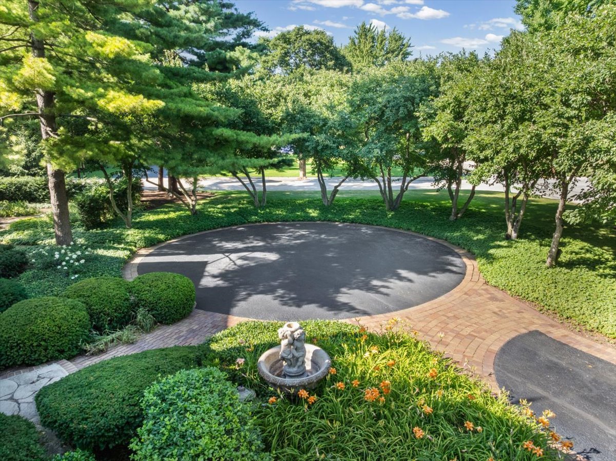 1137 Locust Road
