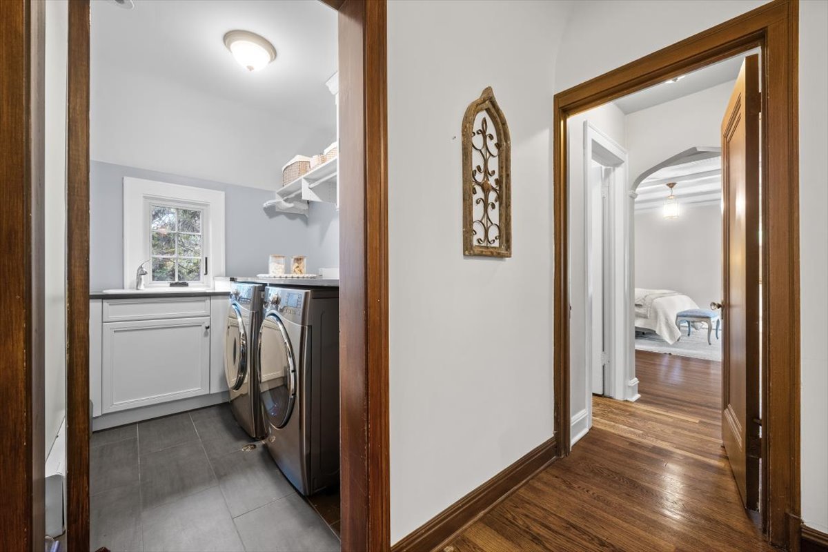 1137 Locust Road