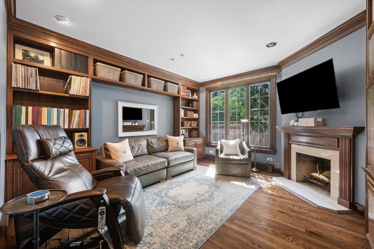 1137 Locust Road