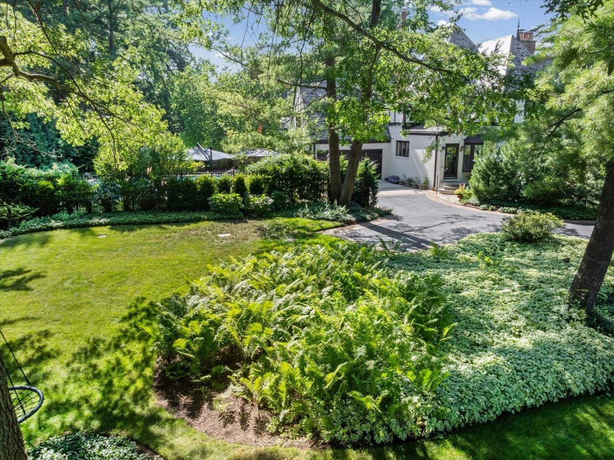 1137 Locust Road