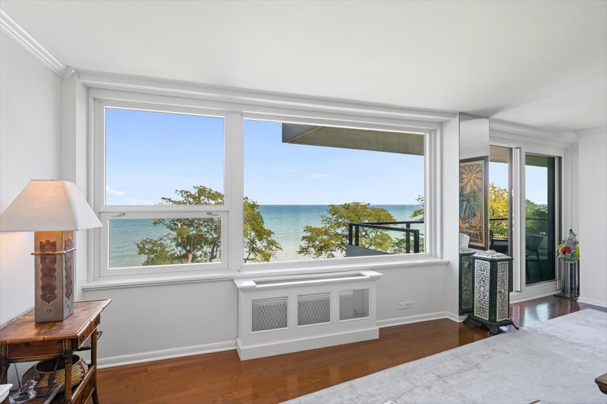 1630 Sheridan Road Unit: 5G