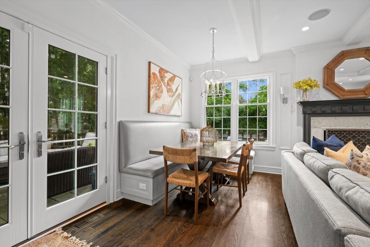223 9th Street
