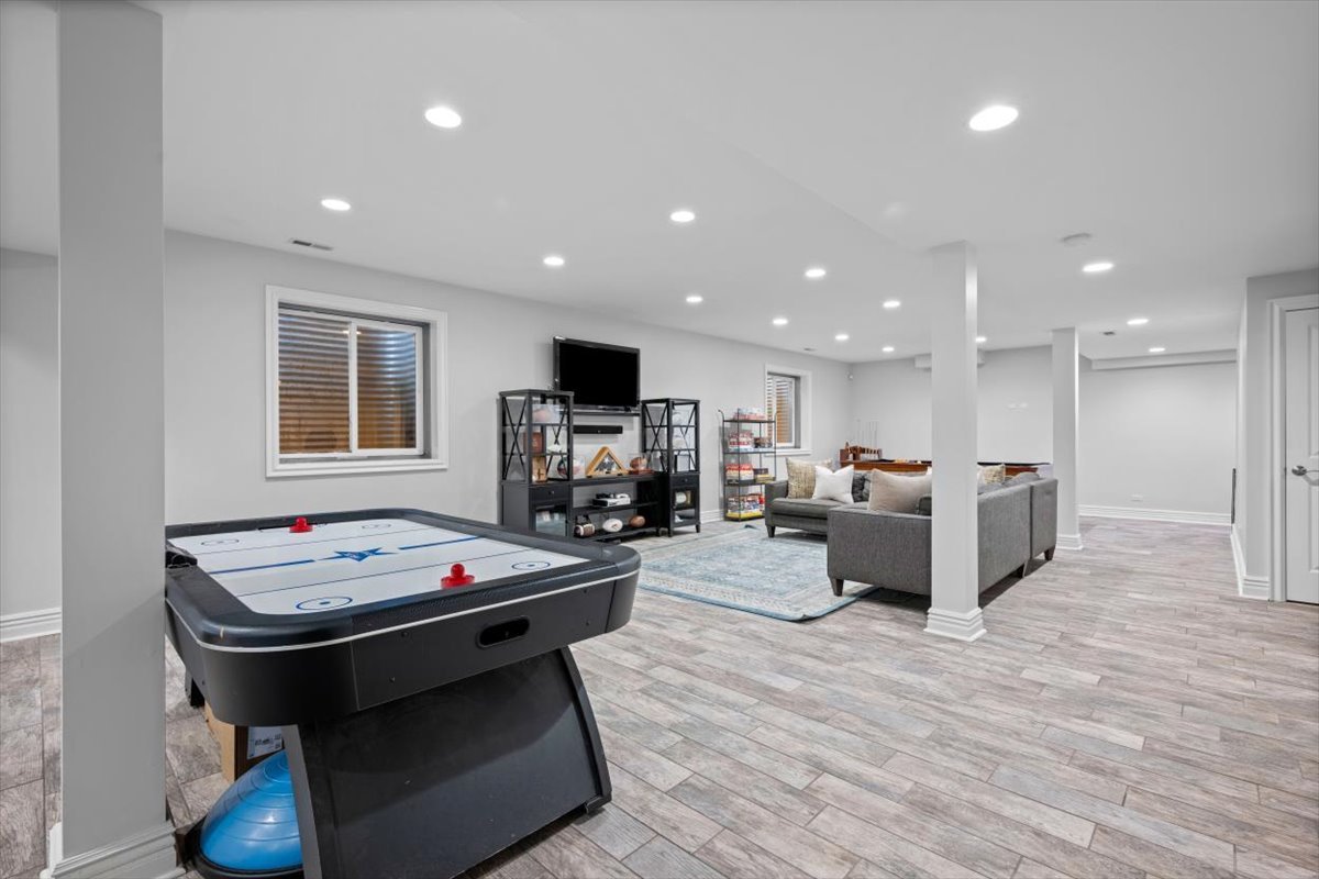 223 9th Street