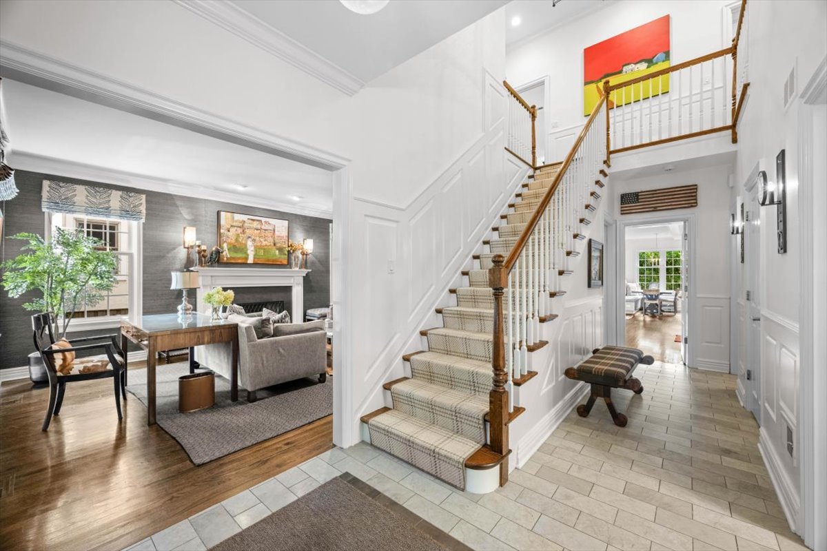 223 9th Street