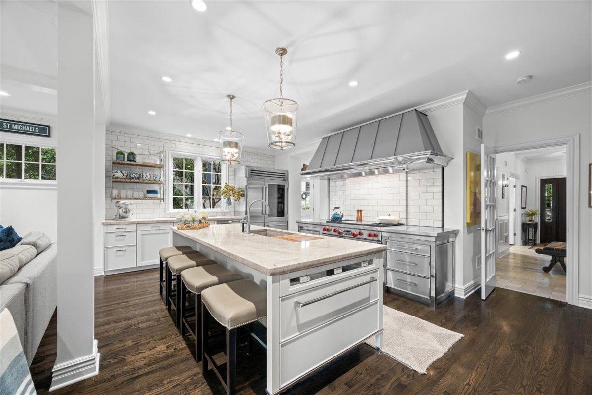 223 9th Street