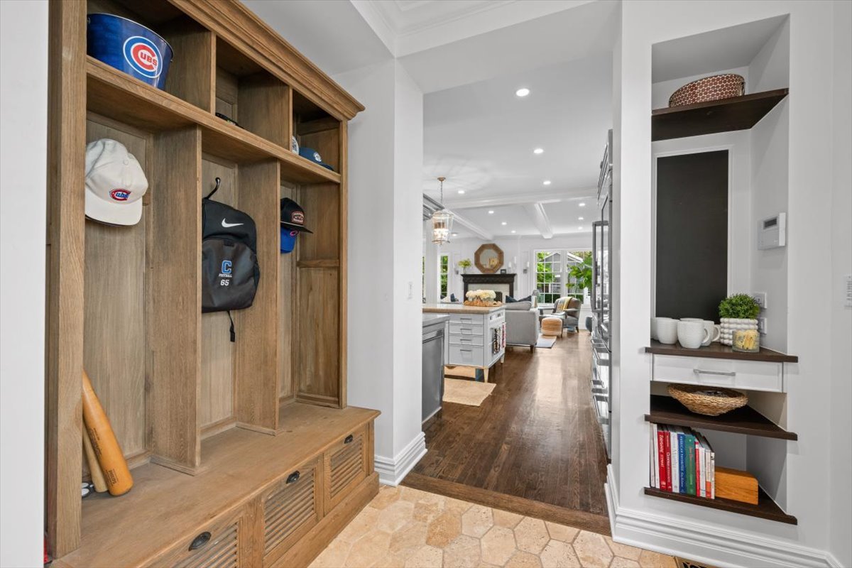 223 9th Street
