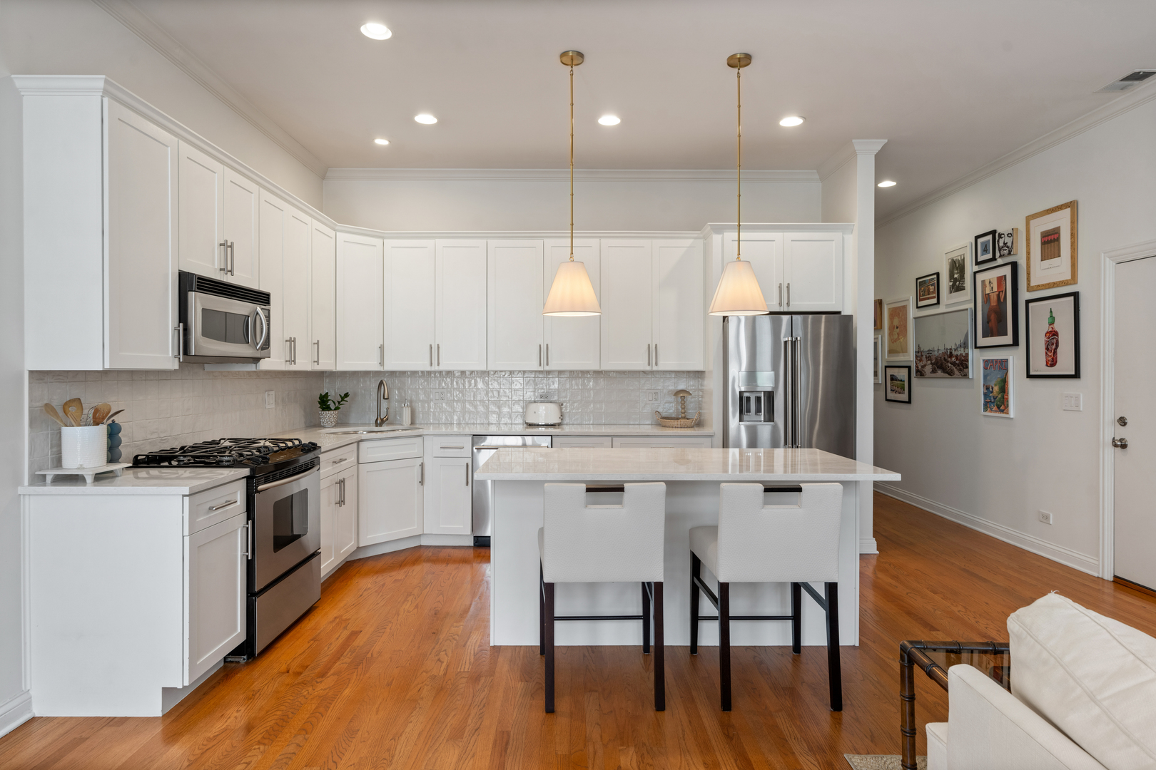 1359 W Fullerton Avenue Unit: 3E