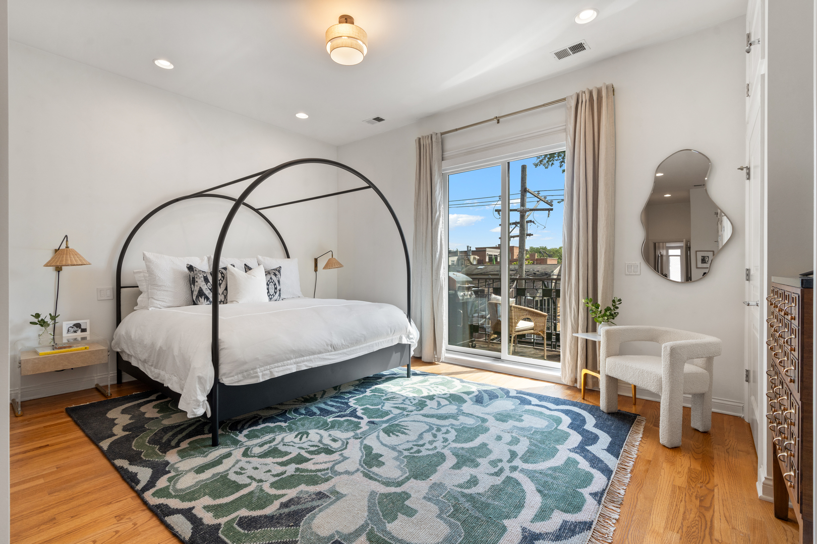1359 W Fullerton Avenue Unit: 3E