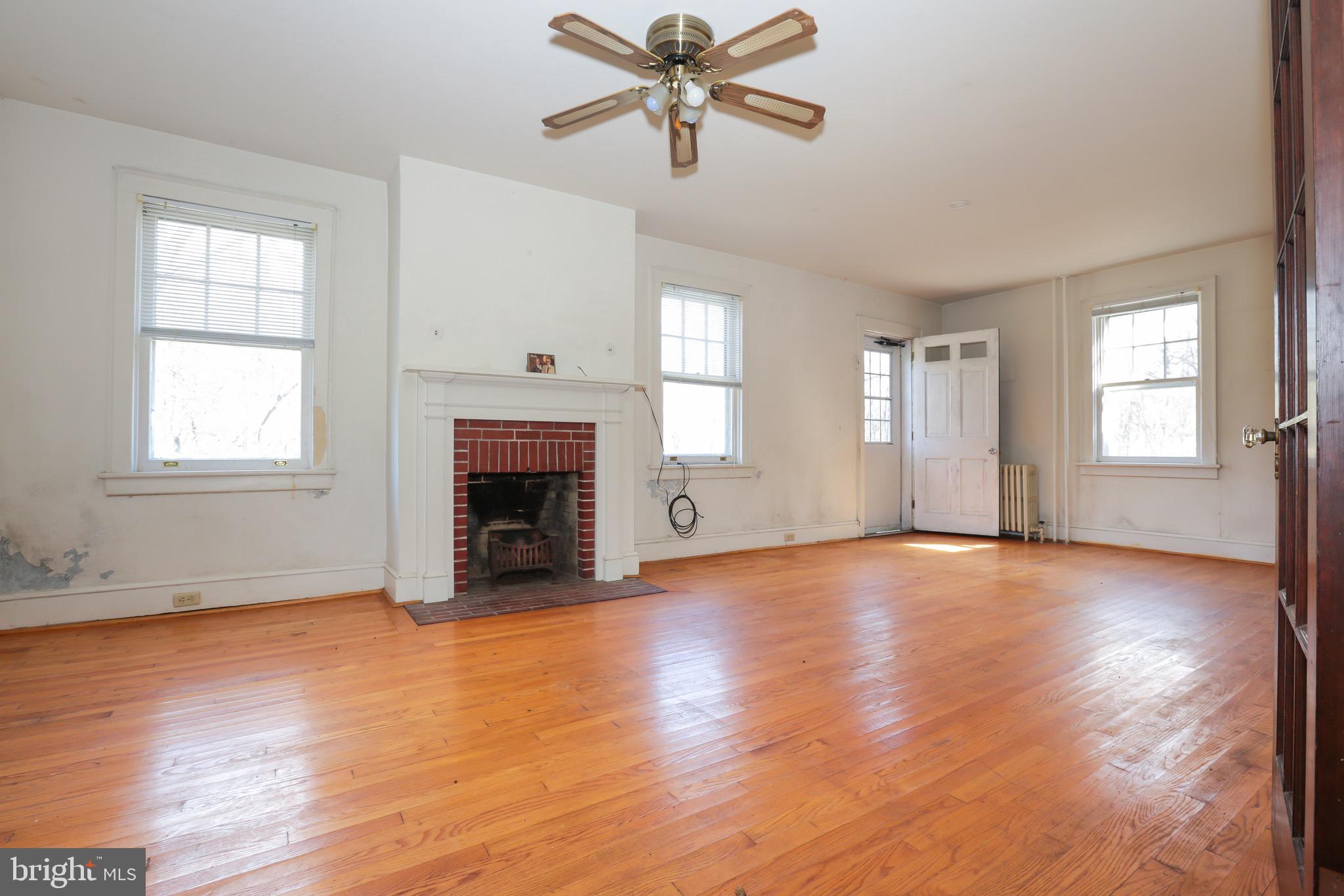 37 Old Charles Town Rd