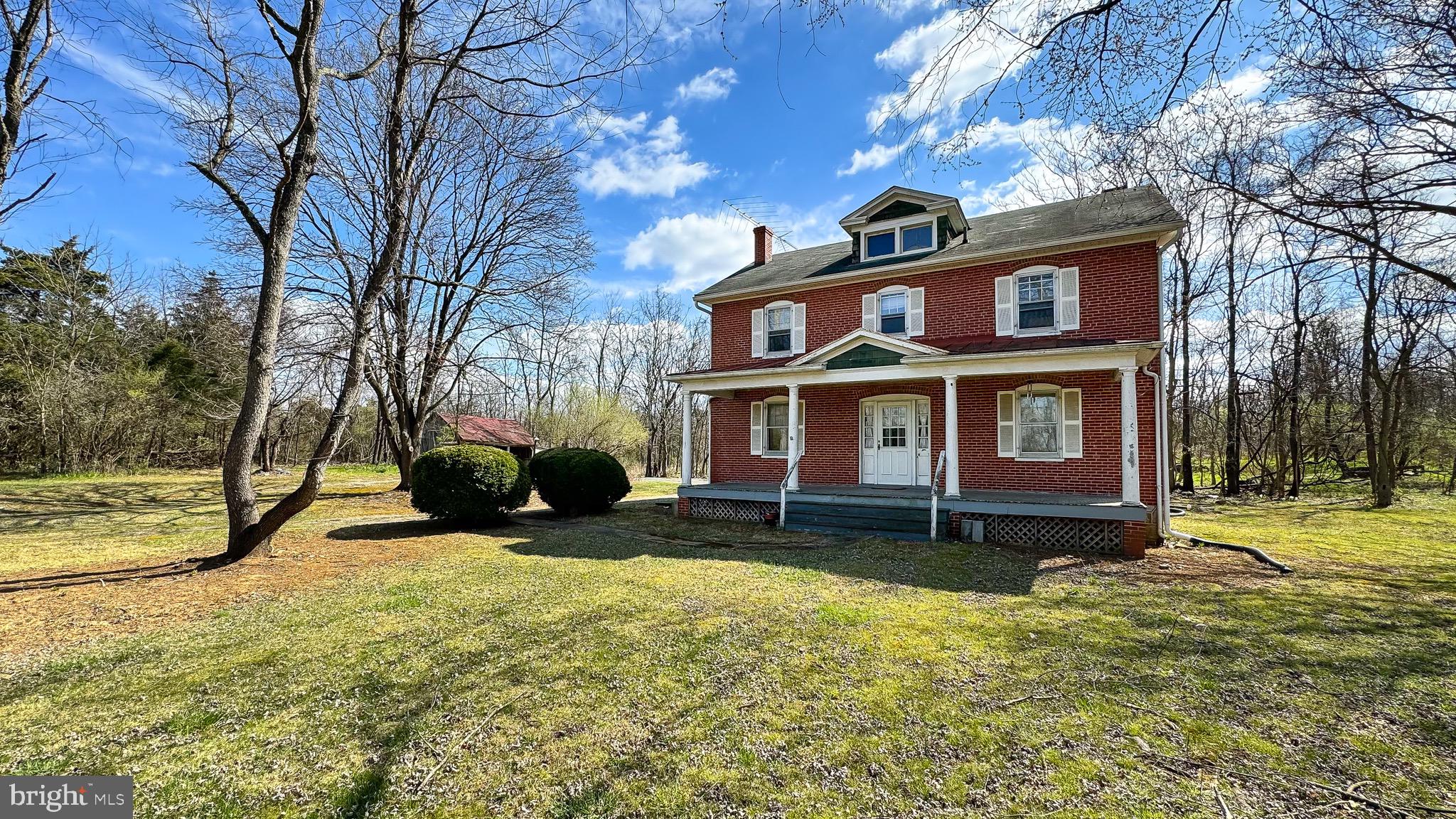 37 Old Charles Town Rd