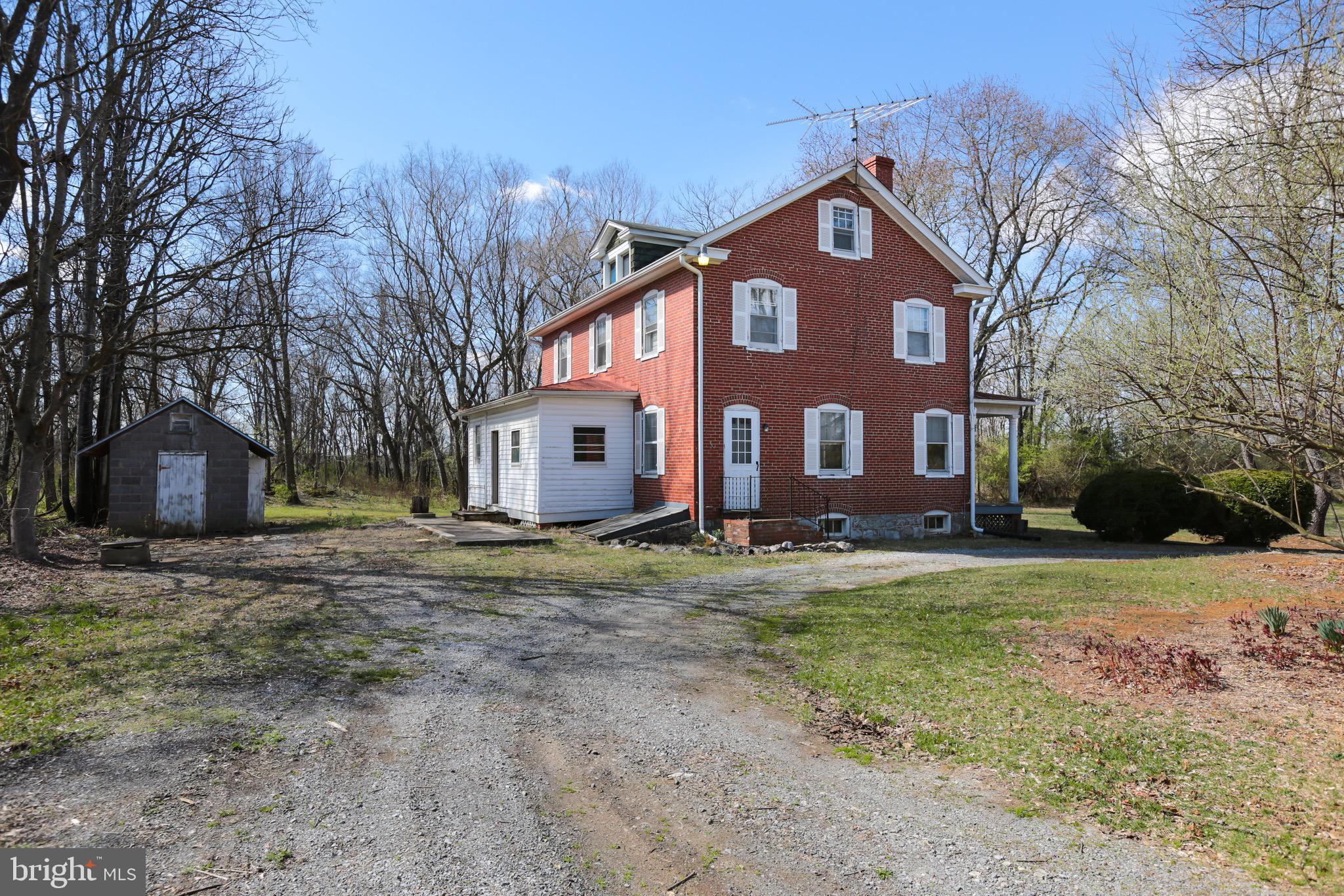 37 Old Charles Town Rd