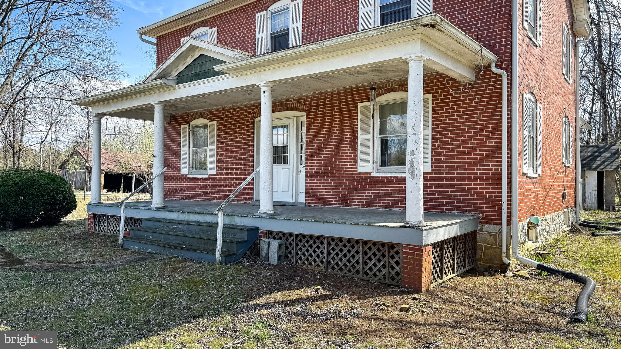 37 Old Charles Town Rd