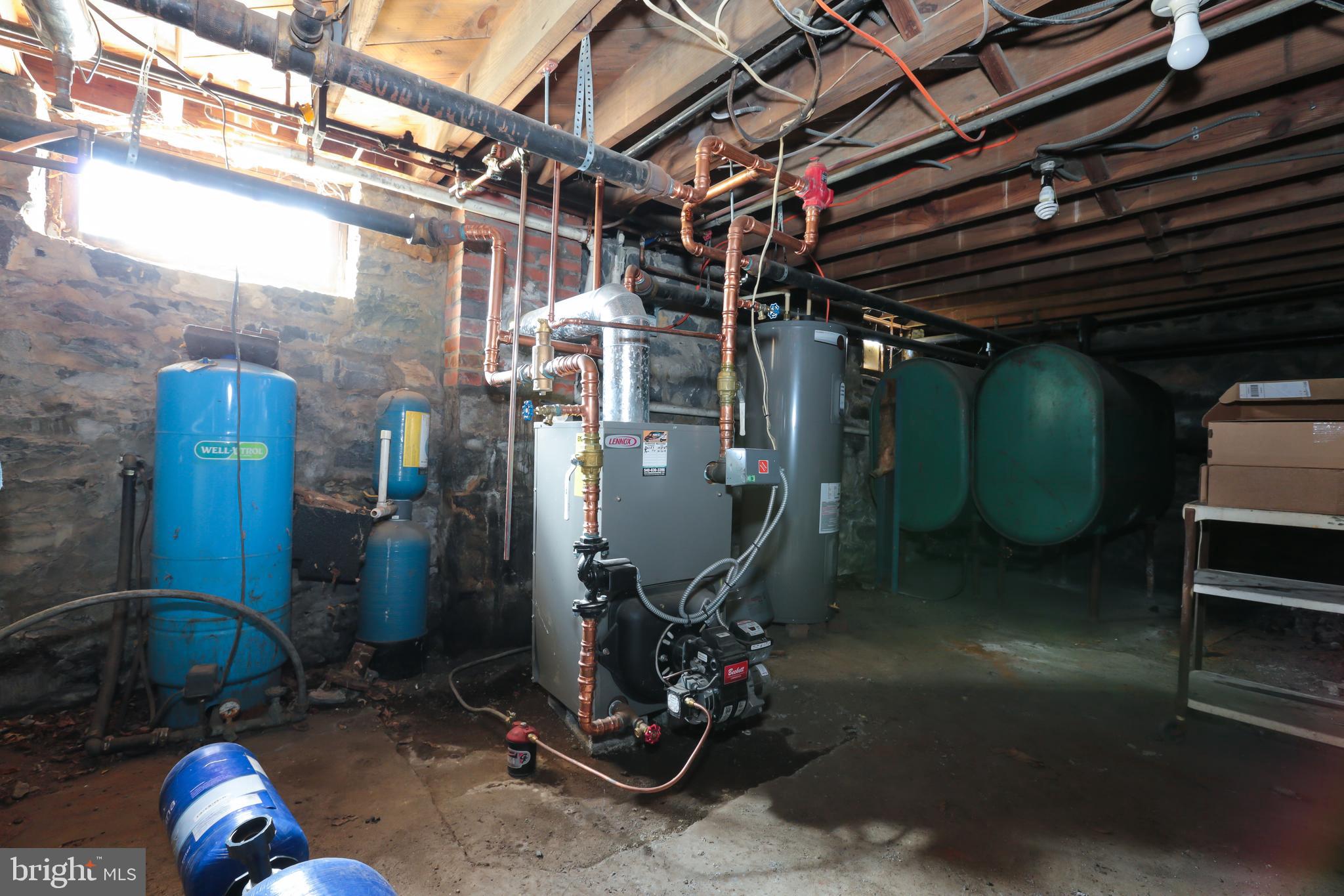 37 Old Charles Town Rd