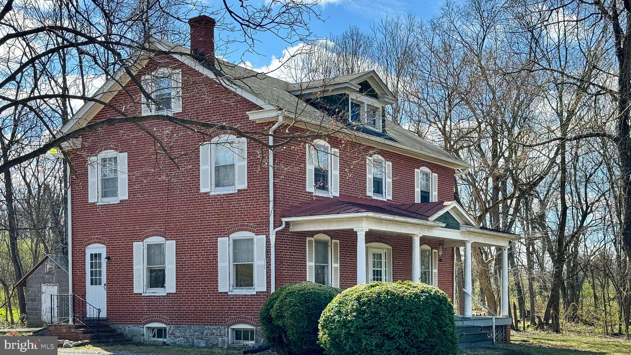 37 Old Charles Town Rd