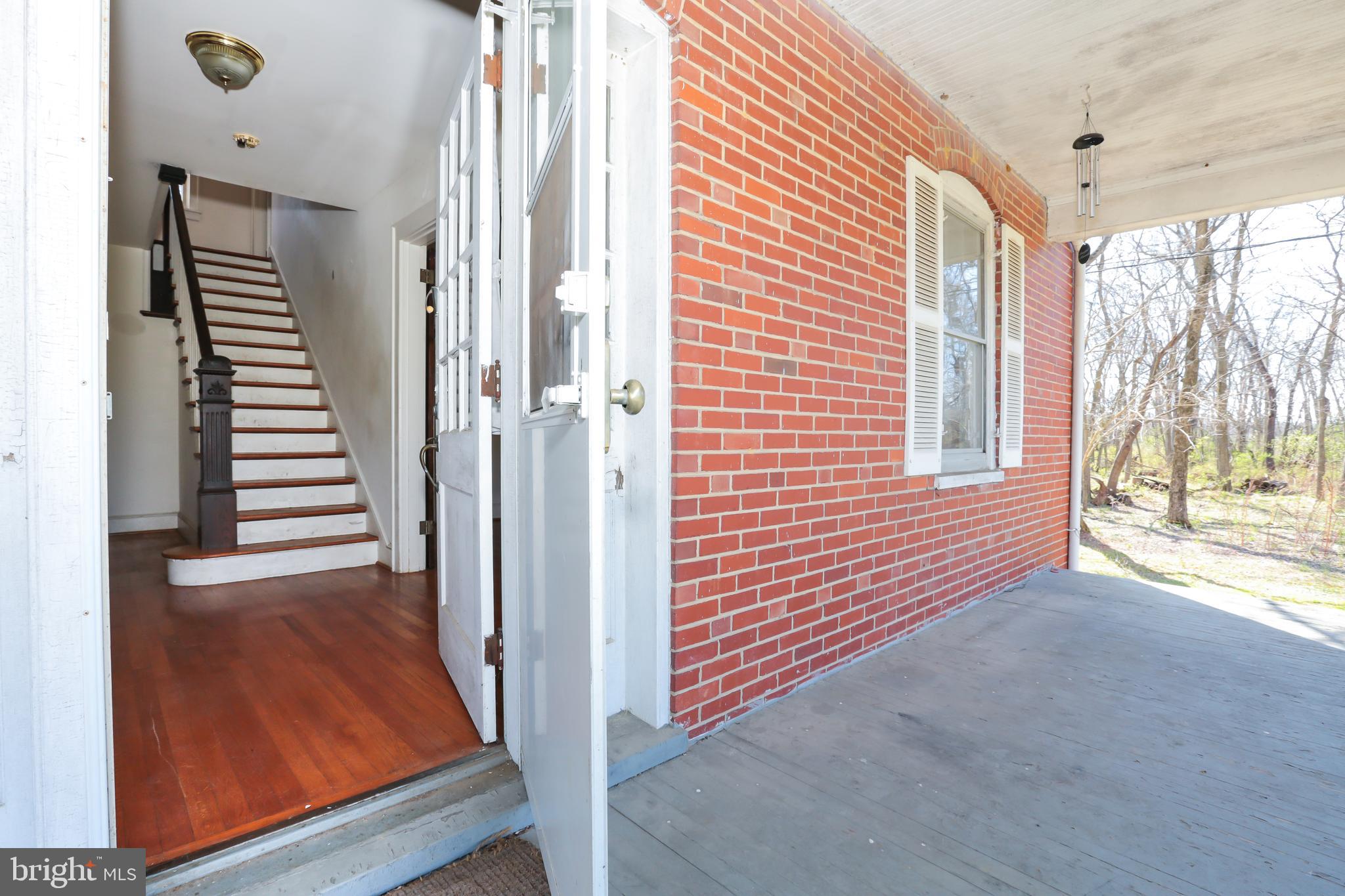 37 Old Charles Town Rd