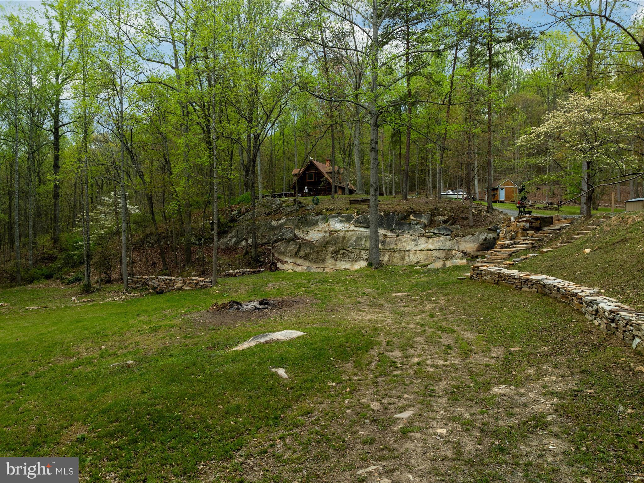 4518 Highpoint Ln