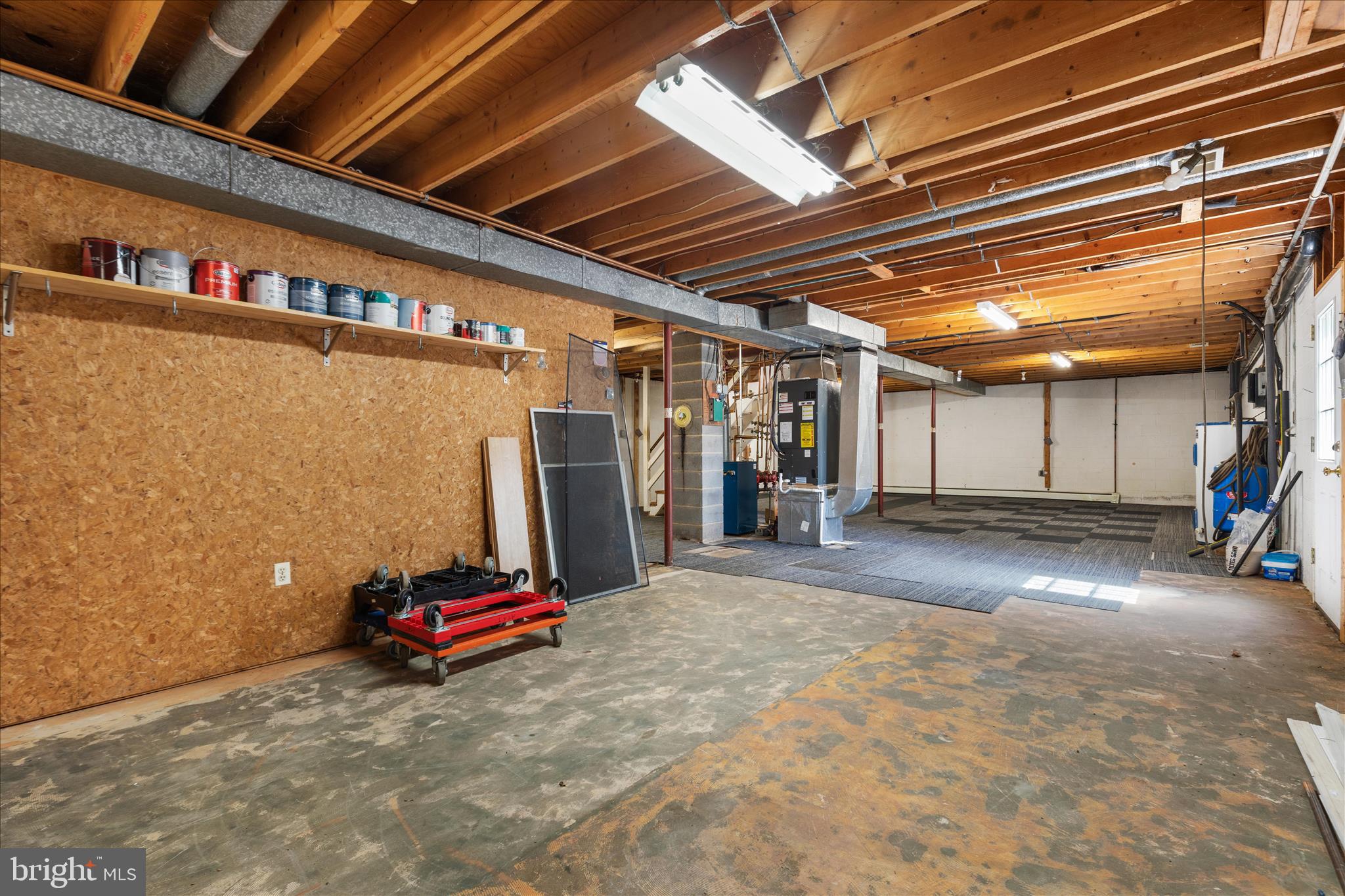 10059 CLARKES ROAD