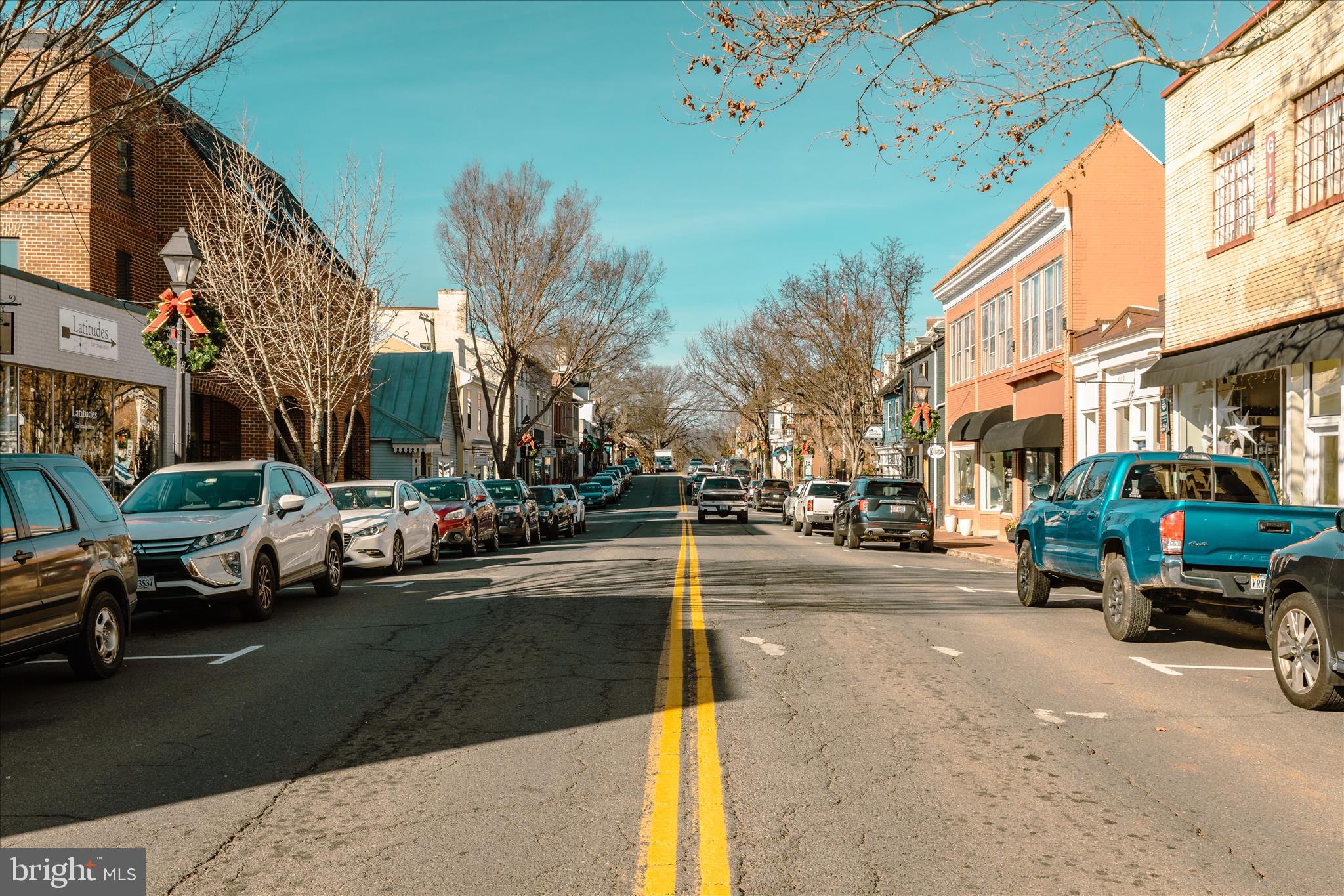 8189 SUMMERFIELD HILLS DRIVE