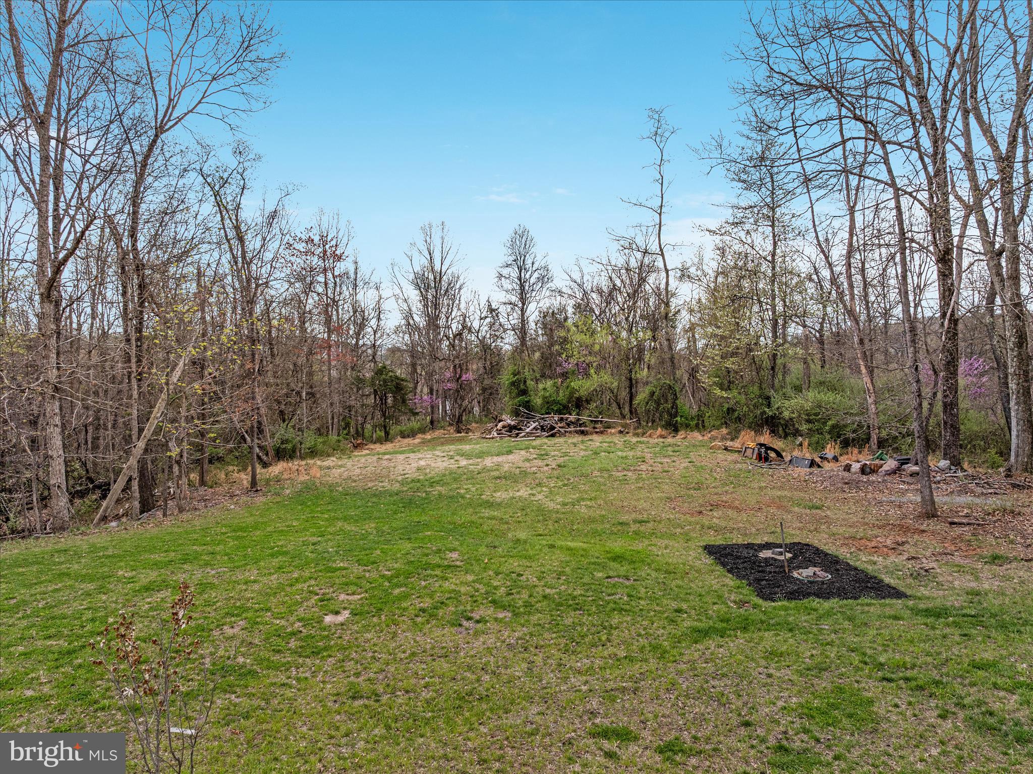 8189 SUMMERFIELD HILLS DRIVE