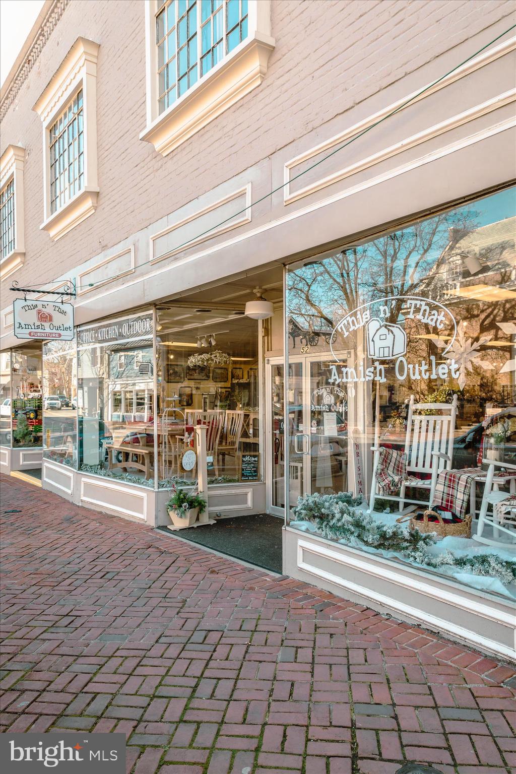 8189 SUMMERFIELD HILLS DRIVE