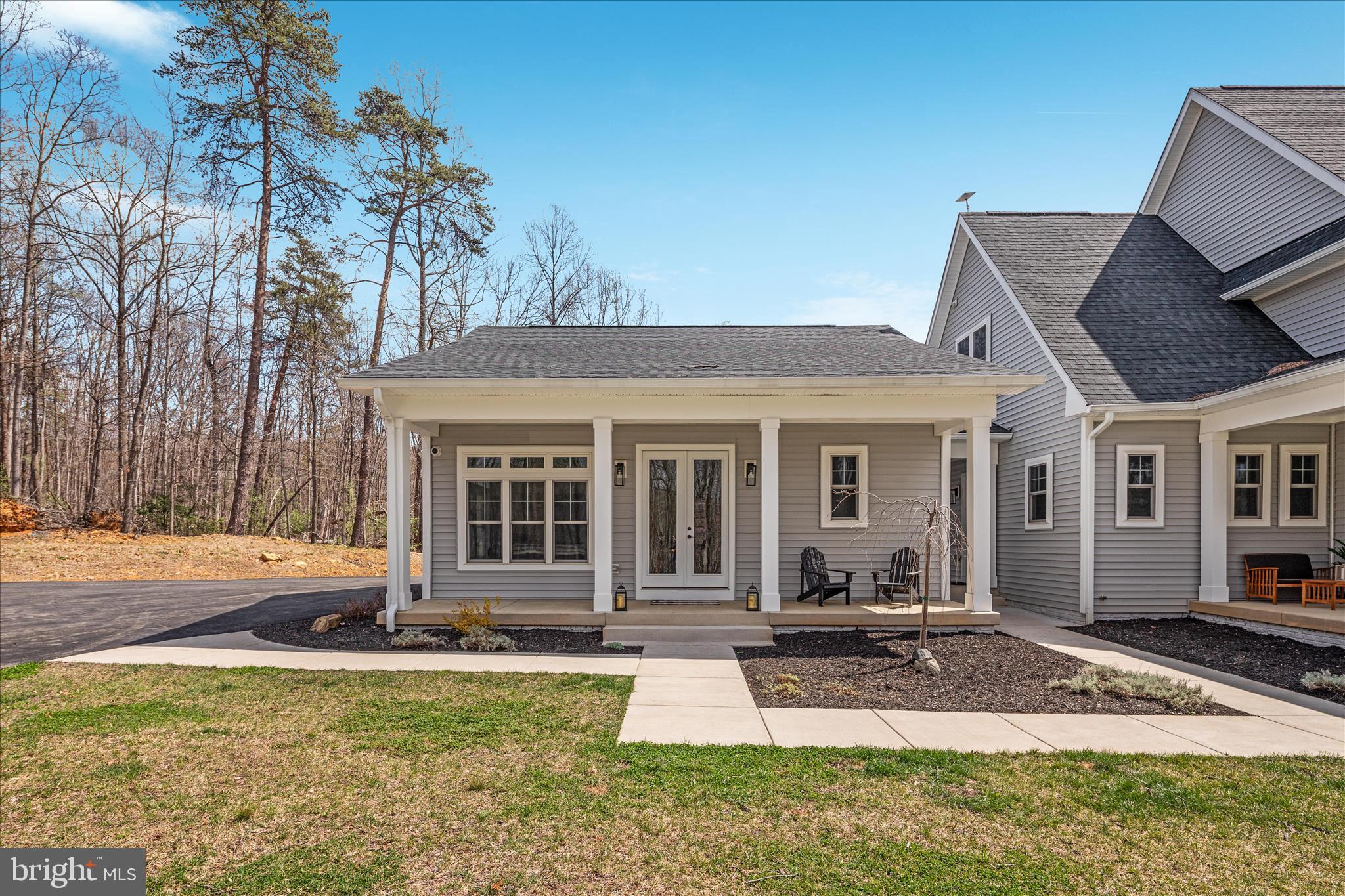 8189 SUMMERFIELD HILLS DRIVE