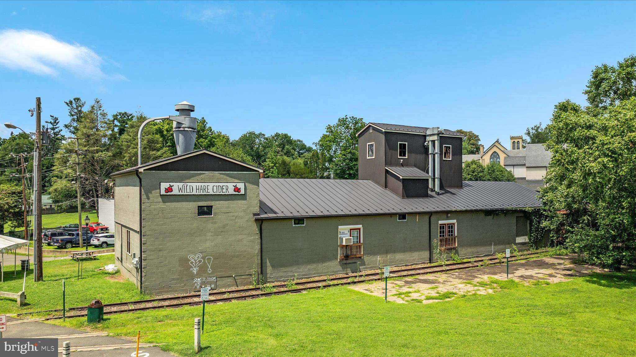 8189 SUMMERFIELD HILLS DRIVE