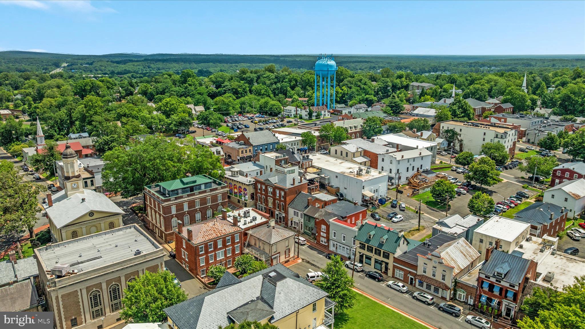 8189 SUMMERFIELD HILLS DRIVE