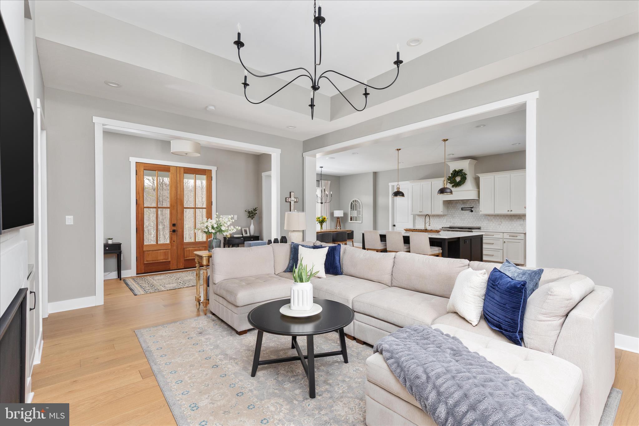 8189 SUMMERFIELD HILLS DRIVE