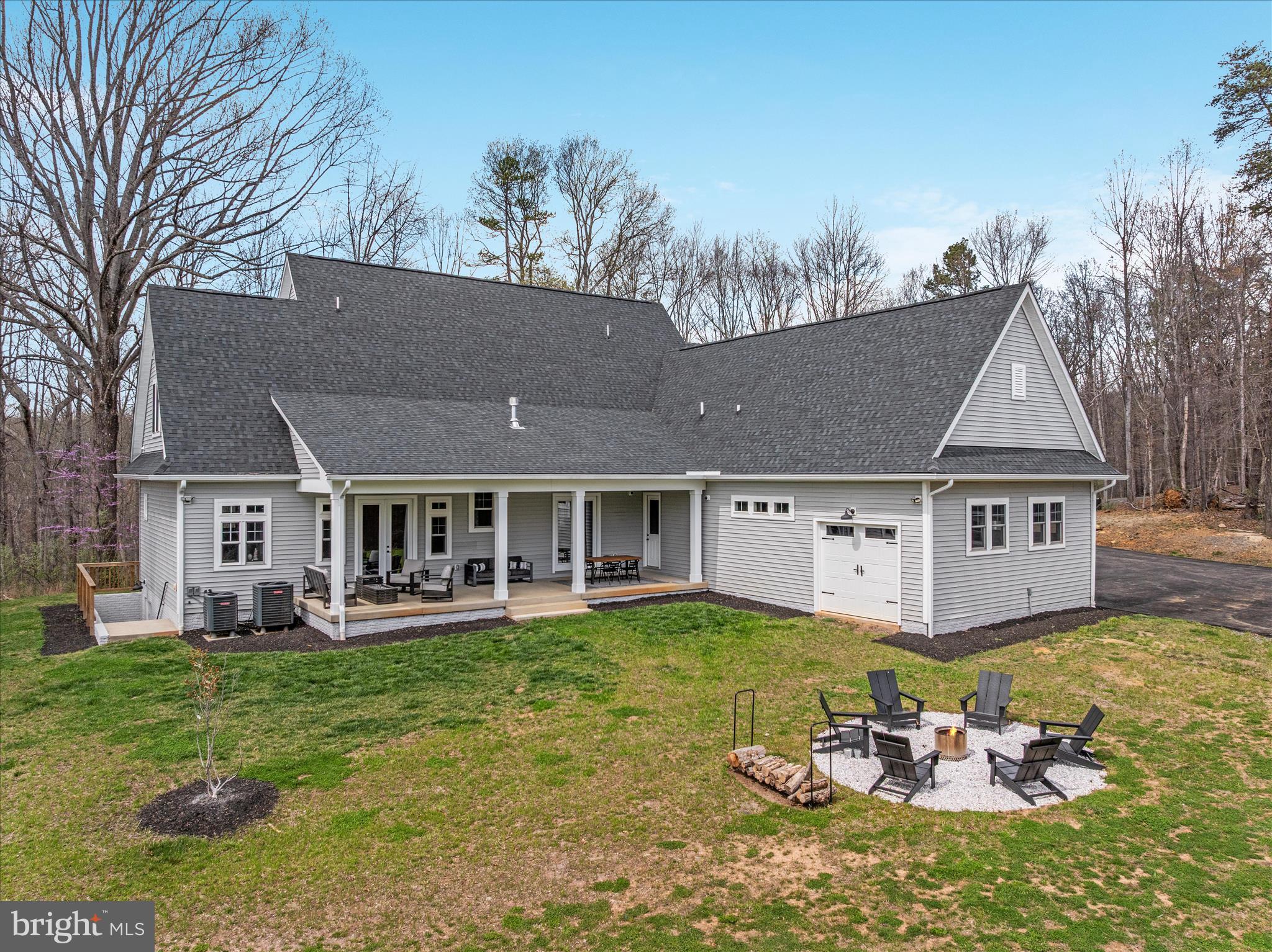 8189 SUMMERFIELD HILLS DRIVE