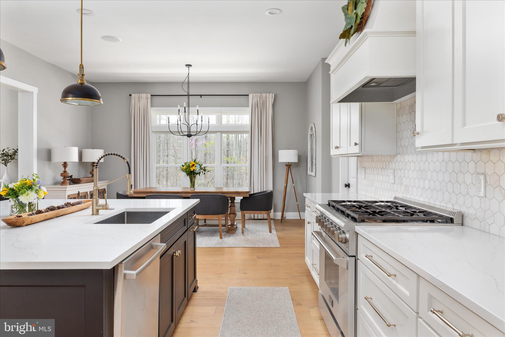 8189 SUMMERFIELD HILLS DRIVE