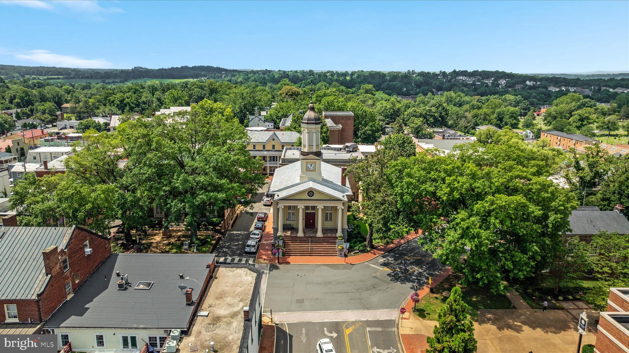 8189 SUMMERFIELD HILLS DRIVE