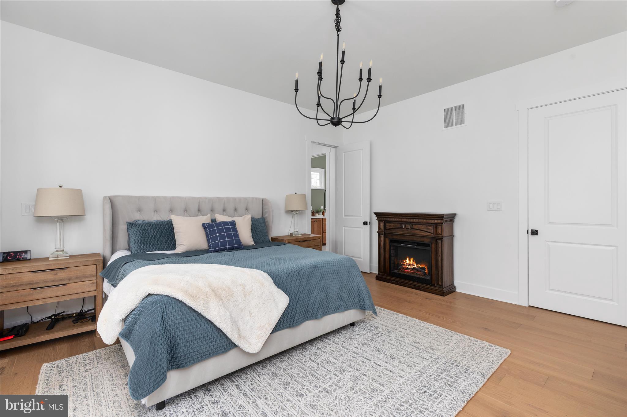 8189 SUMMERFIELD HILLS DRIVE