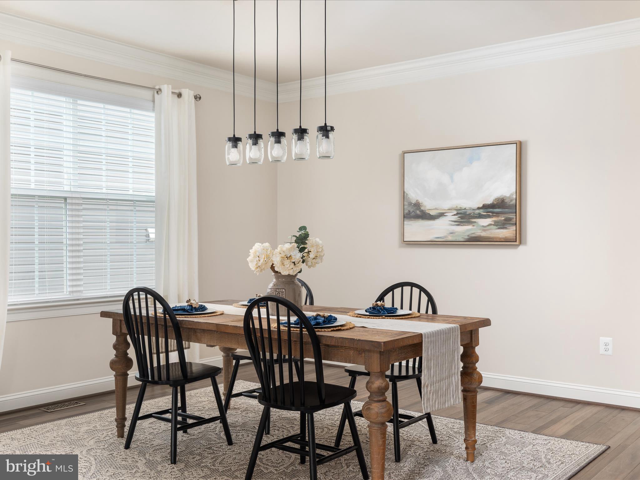 205 Parkland Dr