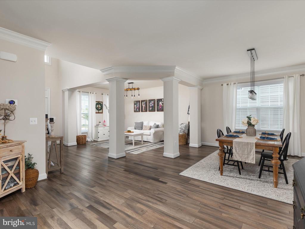 205 Parkland Dr