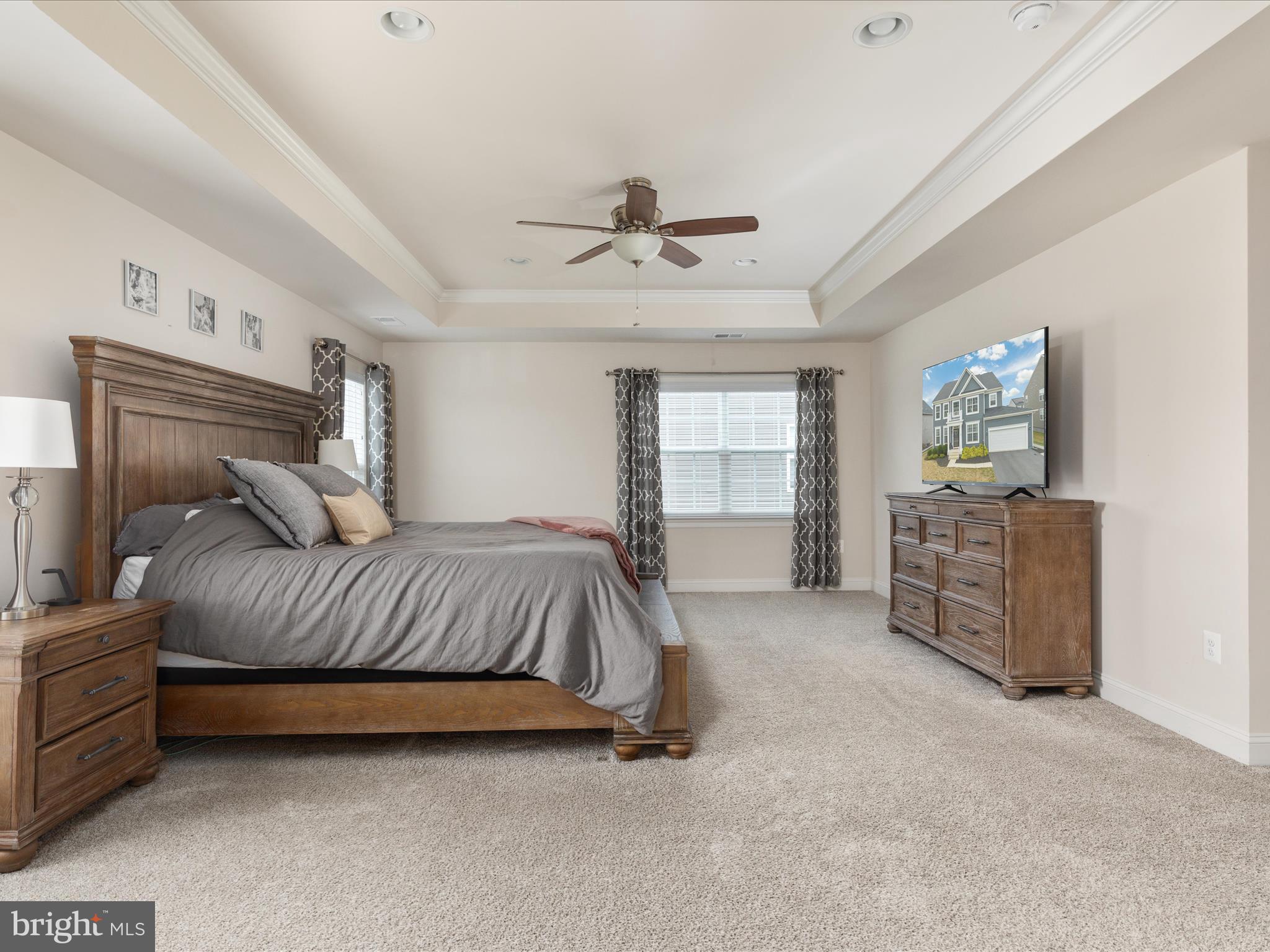 205 Parkland Dr