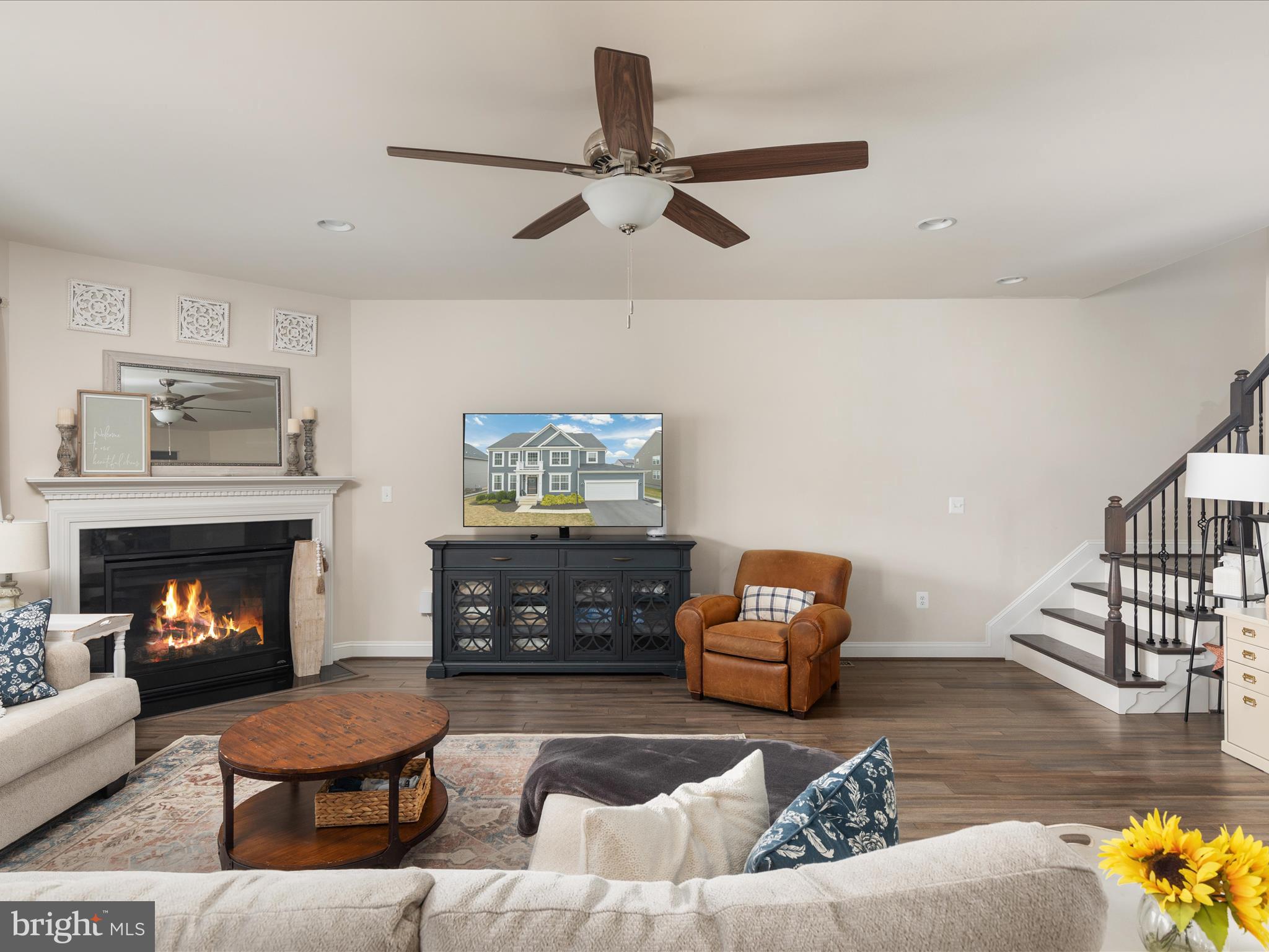 205 Parkland Dr