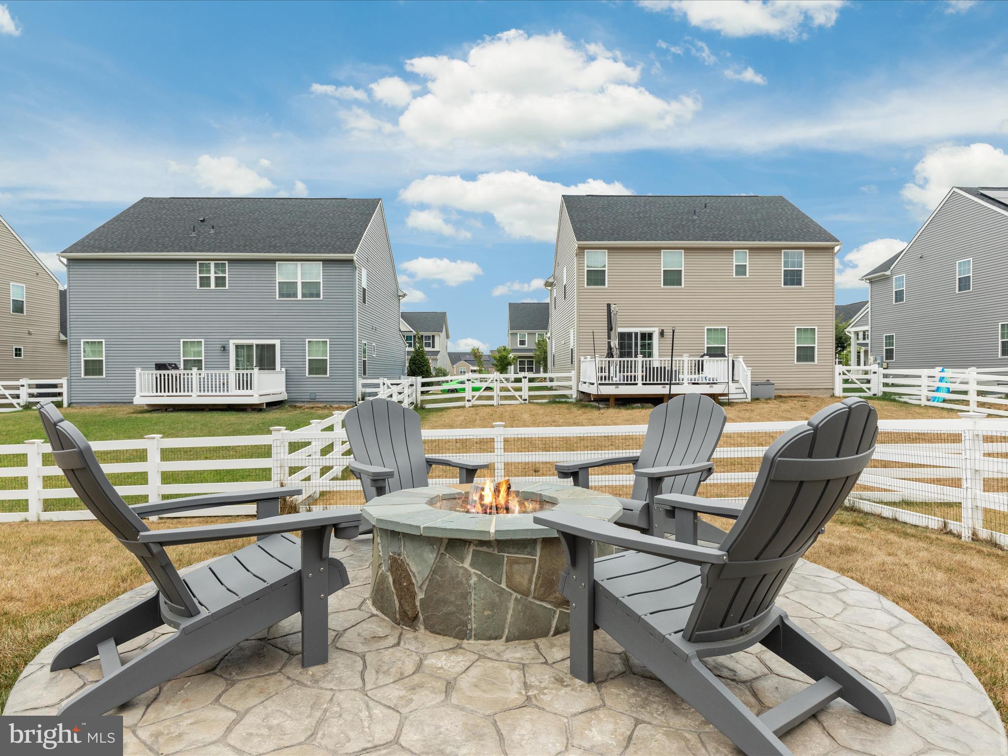 205 Parkland Dr