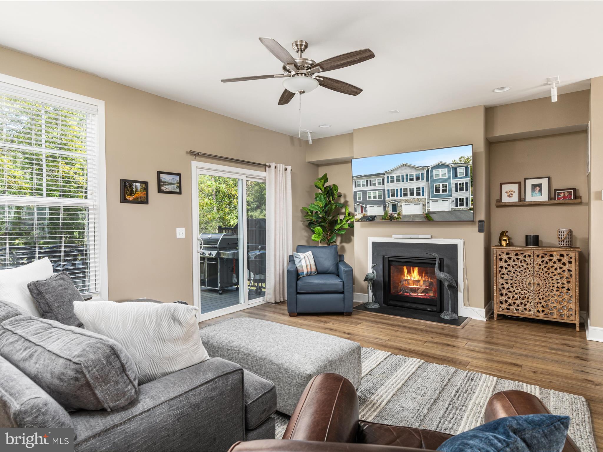 133 WAKE ROBIN CT