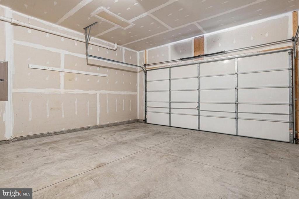 146 BLACKFORD DRIVE
