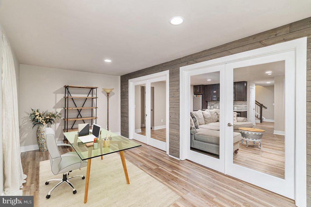 146 BLACKFORD DRIVE