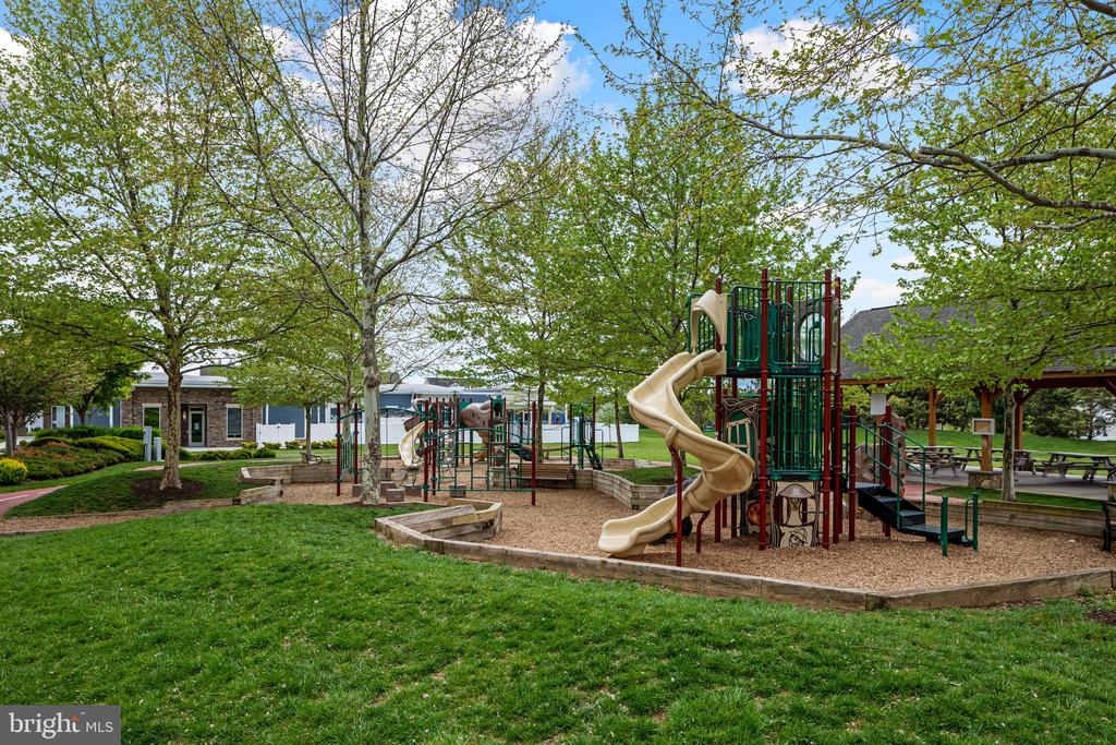 146 BLACKFORD DRIVE
