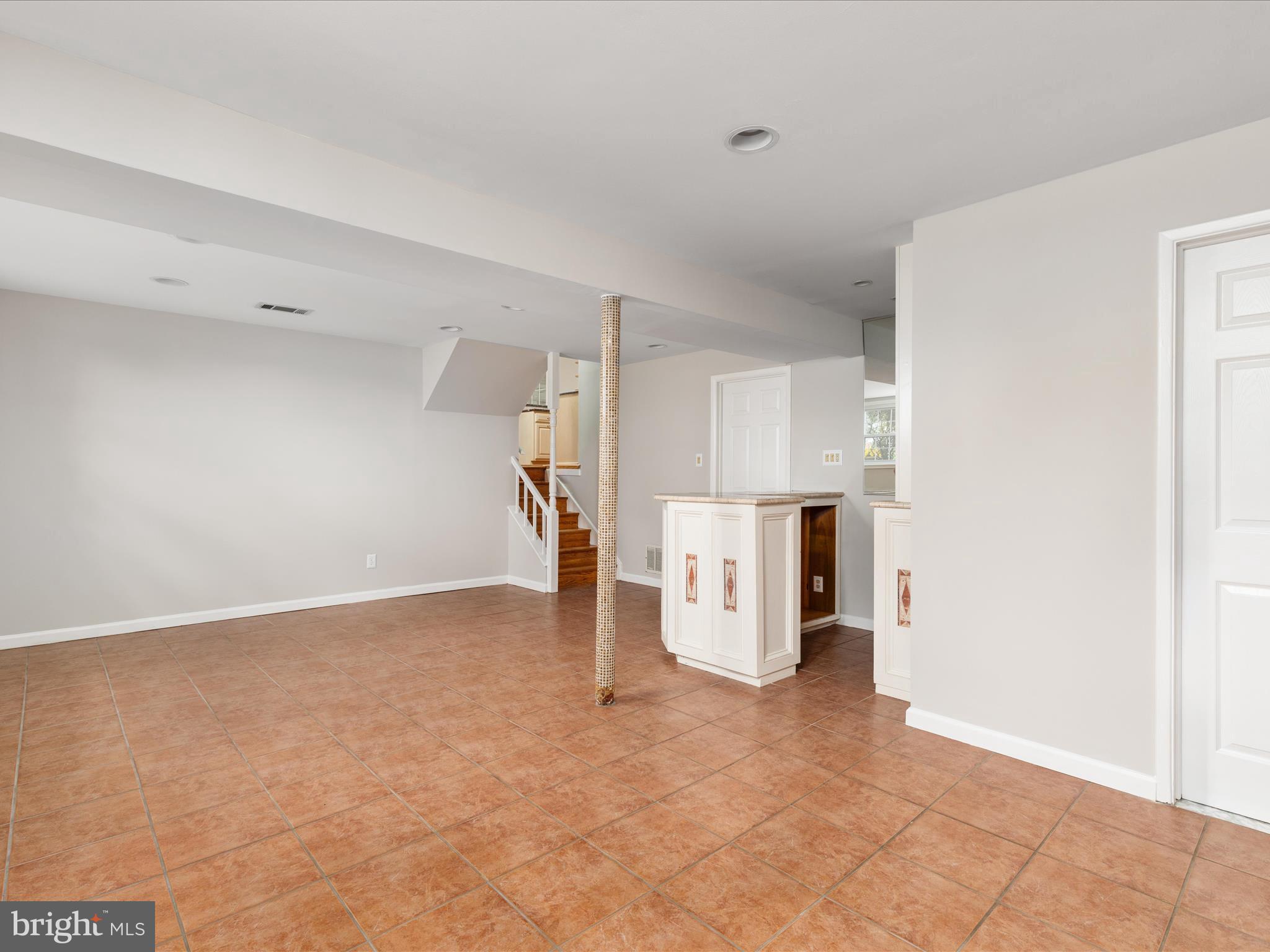 5313 Landgrave Ln