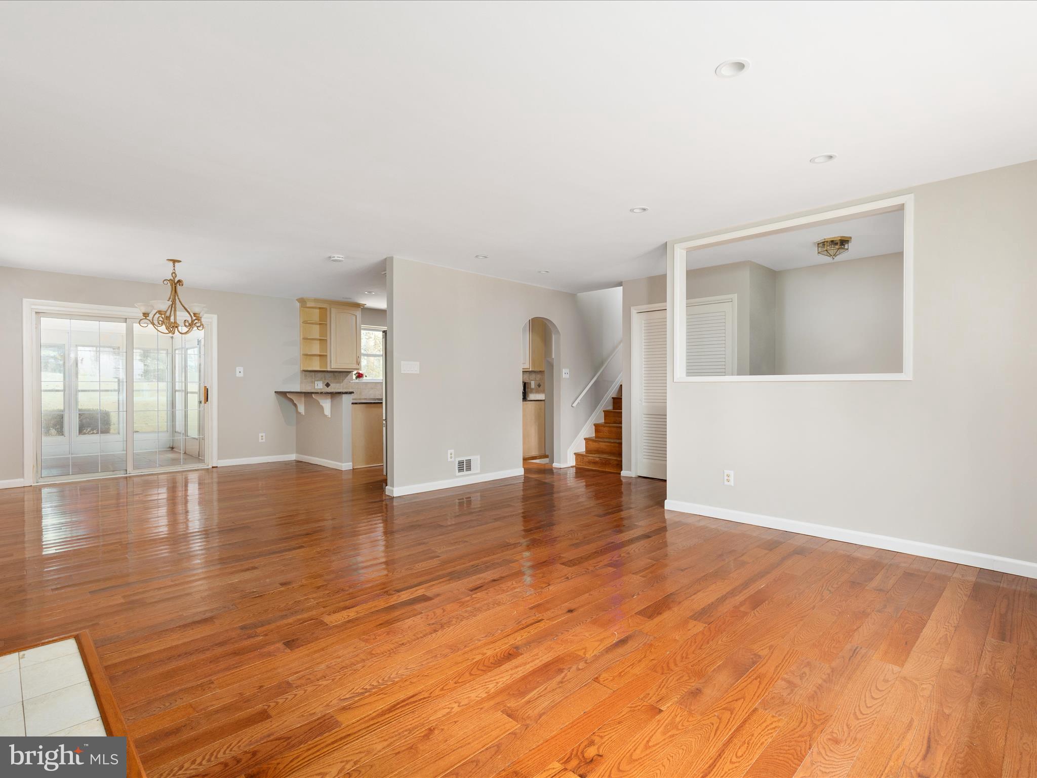 5313 Landgrave Ln