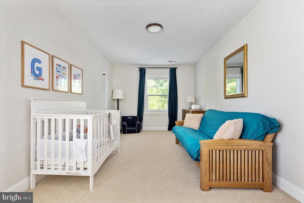 4125 OLD COLUMBIA PIKE