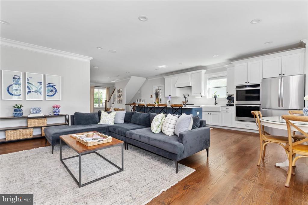 4125 OLD COLUMBIA PIKE