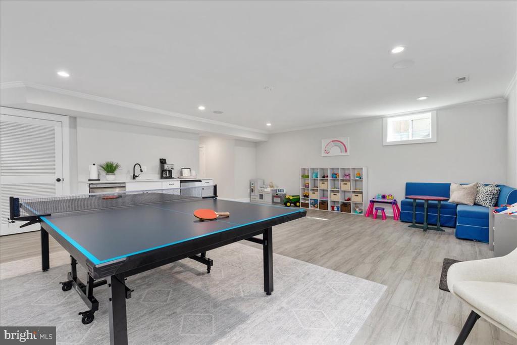 4125 OLD COLUMBIA PIKE