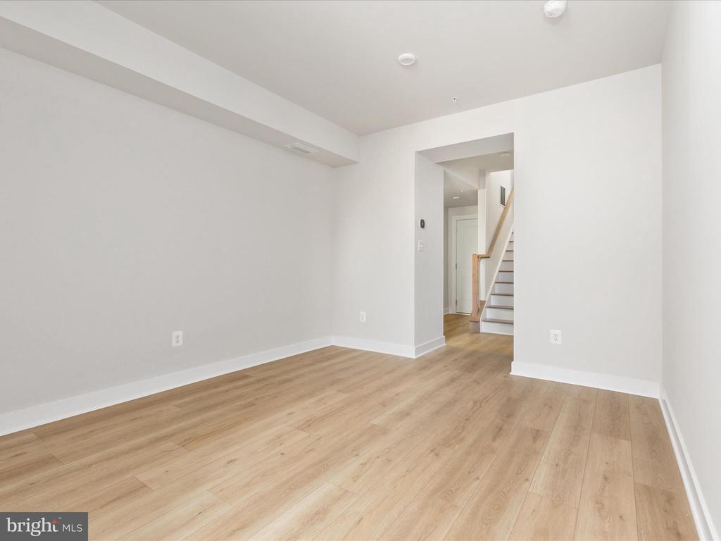 14439 ALBEMARLE POINT PLACE