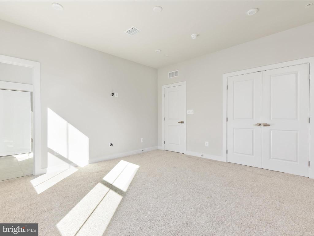 14439 ALBEMARLE POINT PLACE