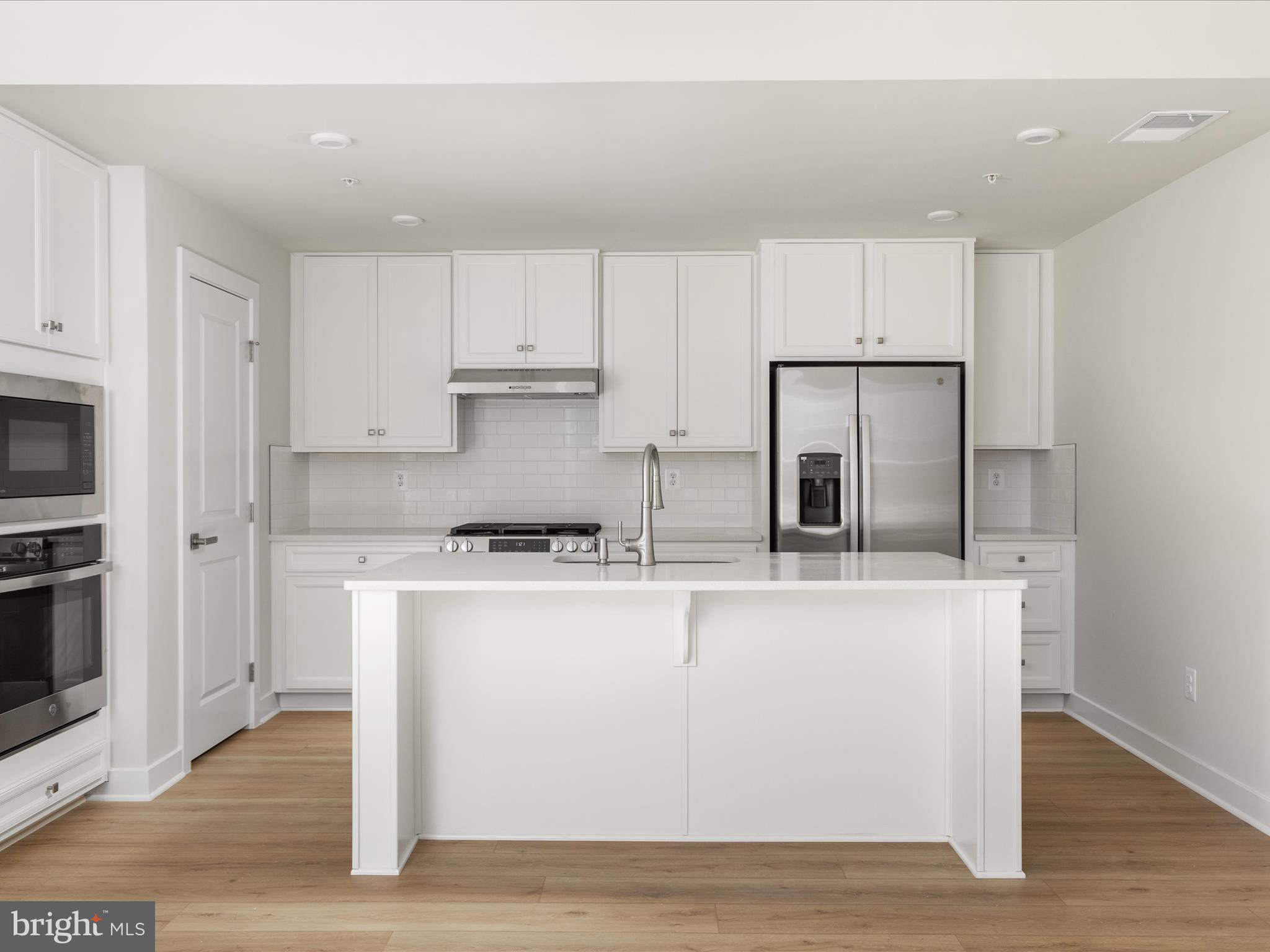 14439 ALBEMARLE POINT PLACE